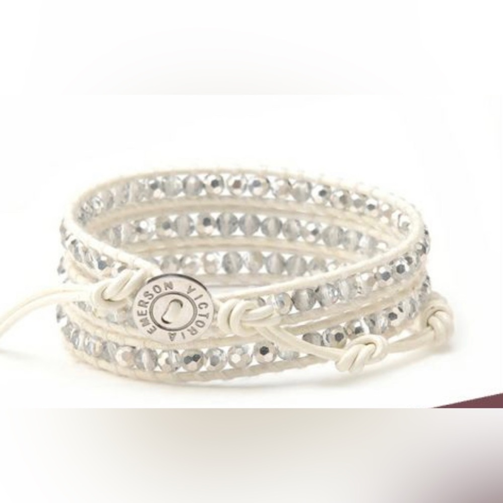 VICTORIA EMERSON White Leather & Crystals — 3-Wrap Bracelet